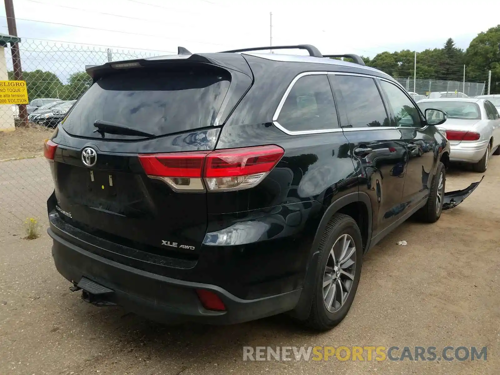 4 Фотография поврежденного автомобиля 5TDJZRFH1KS957331 TOYOTA HIGHLANDER 2019