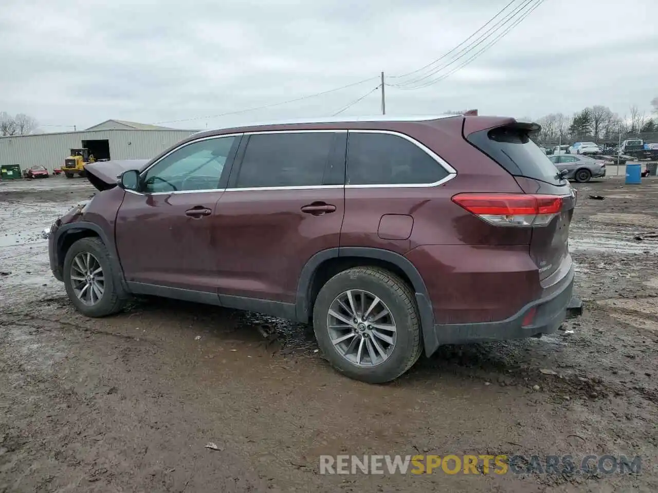 2 Photograph of a damaged car 5TDJZRFH1KS968796 TOYOTA HIGHLANDER 2019