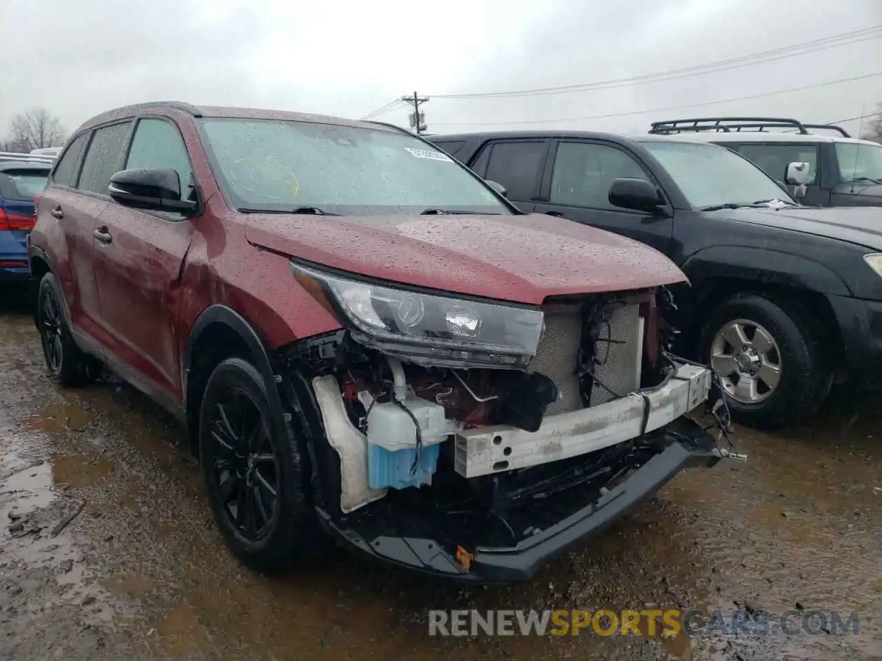 1 Photograph of a damaged car 5TDJZRFH1KS975974 TOYOTA HIGHLANDER 2019