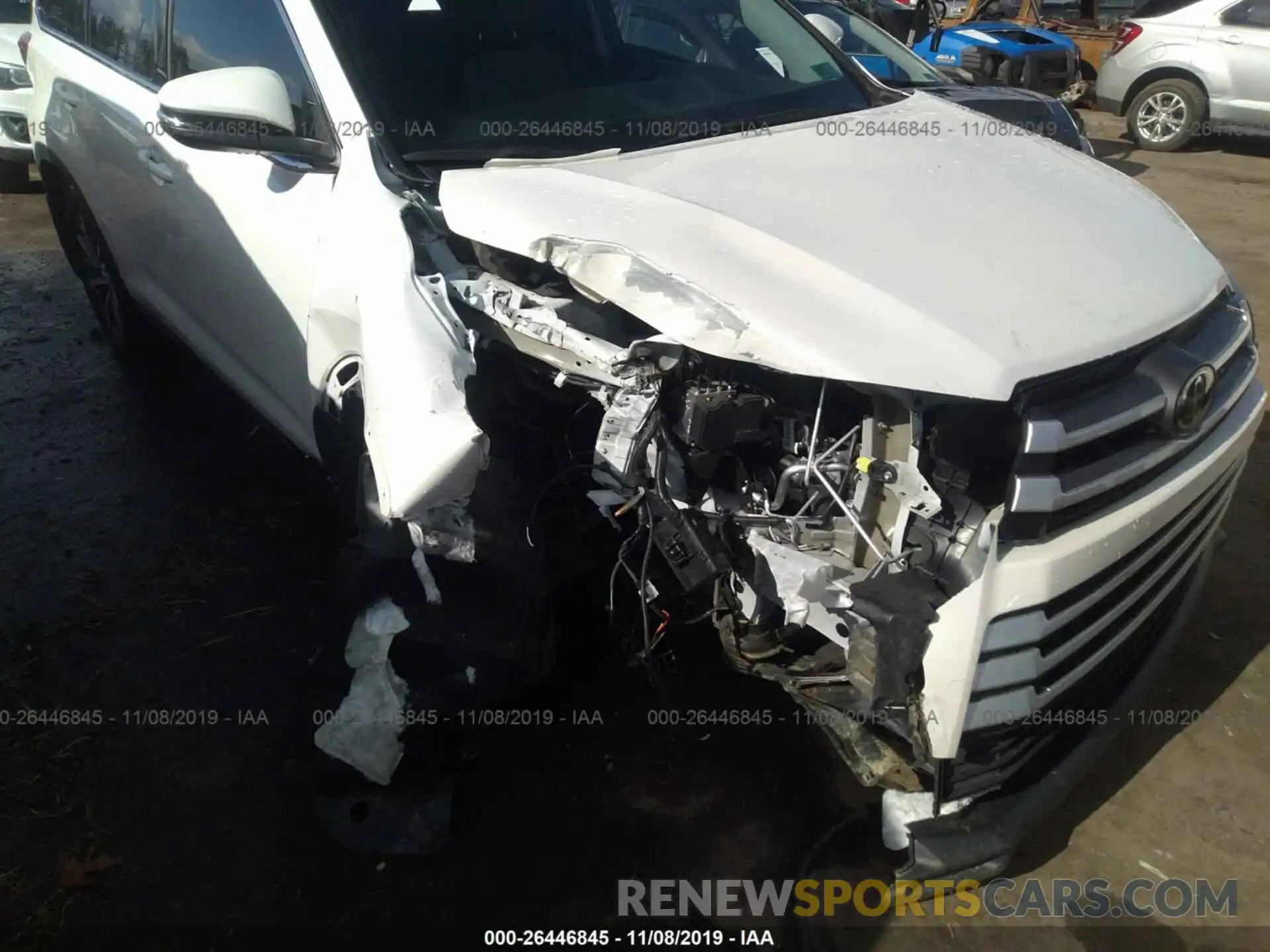 6 Photograph of a damaged car 5TDJZRFH2KS578354 TOYOTA HIGHLANDER 2019