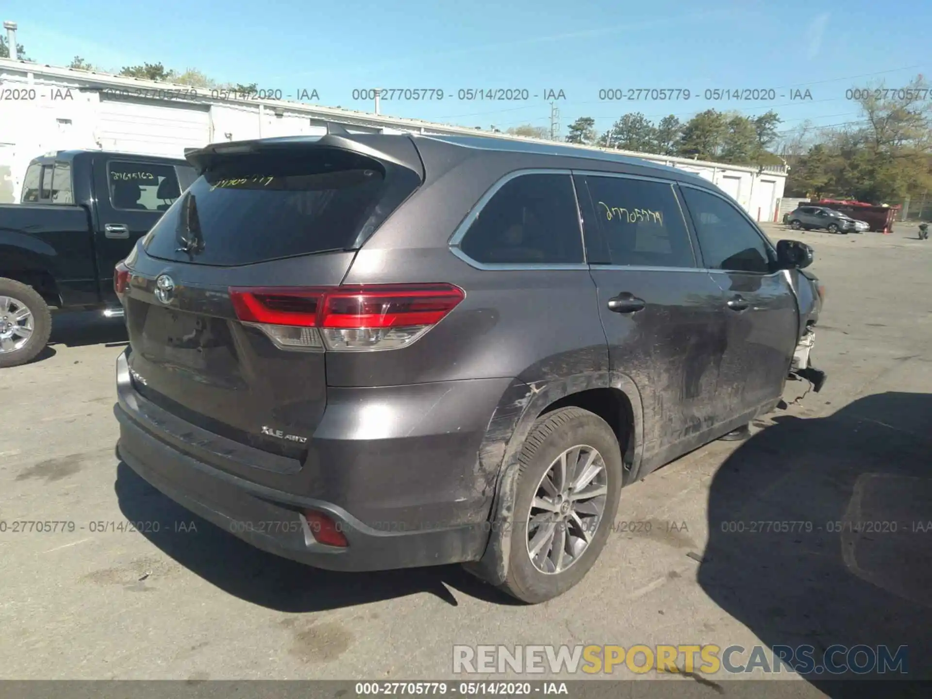 4 Фотография поврежденного автомобиля 5TDJZRFH2KS580993 TOYOTA HIGHLANDER 2019