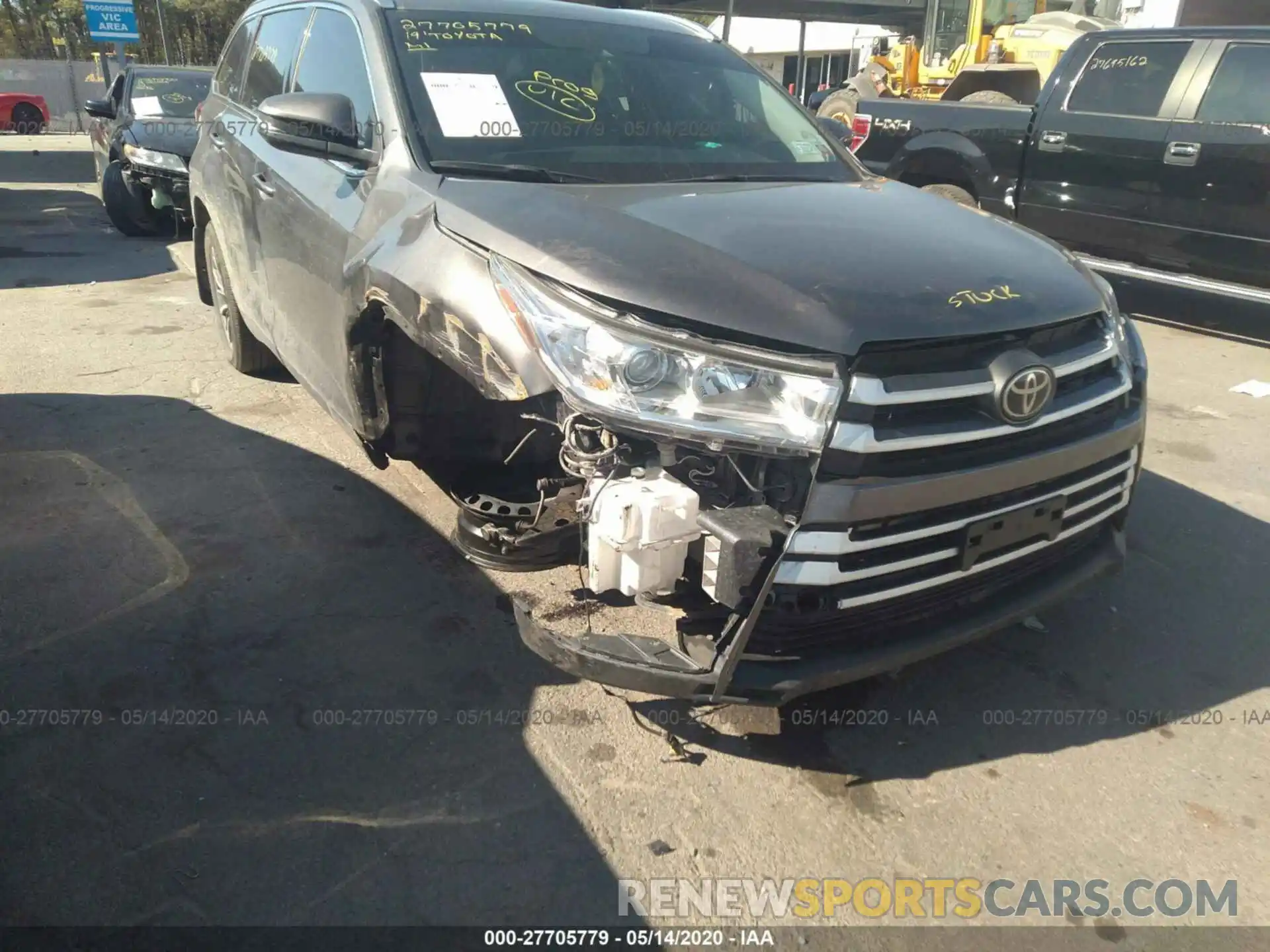 6 Фотография поврежденного автомобиля 5TDJZRFH2KS580993 TOYOTA HIGHLANDER 2019