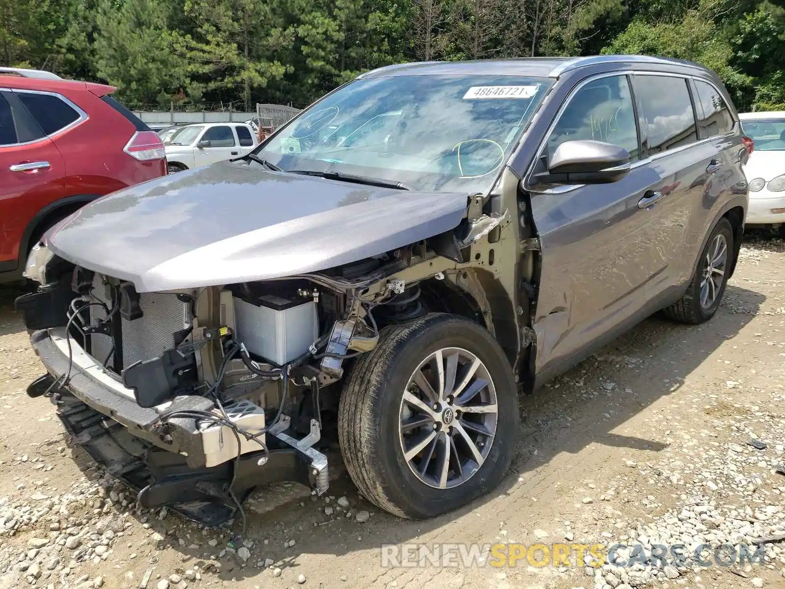 2 Photograph of a damaged car 5TDJZRFH2KS582761 TOYOTA HIGHLANDER 2019