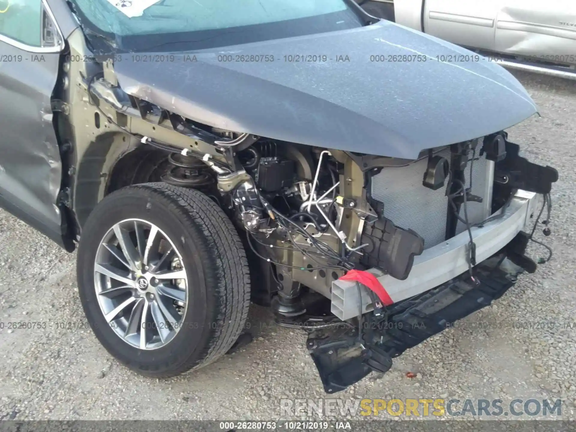 6 Photograph of a damaged car 5TDJZRFH2KS591170 TOYOTA HIGHLANDER 2019