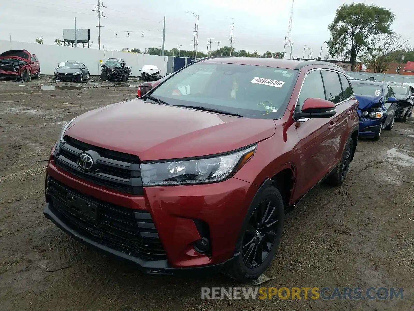 2 Photograph of a damaged car 5TDJZRFH2KS600501 TOYOTA HIGHLANDER 2019