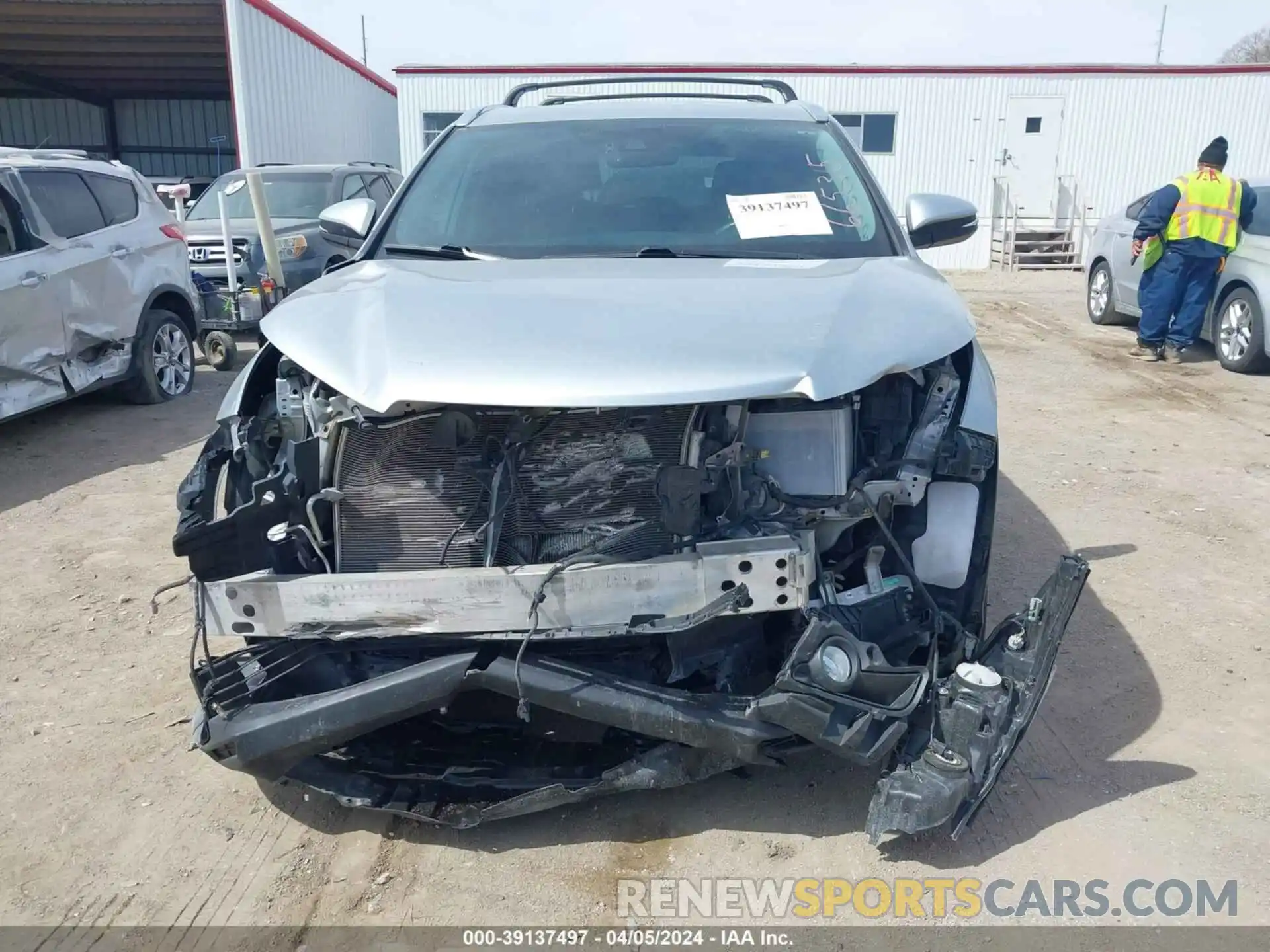 11 Photograph of a damaged car 5TDJZRFH2KS611529 TOYOTA HIGHLANDER 2019