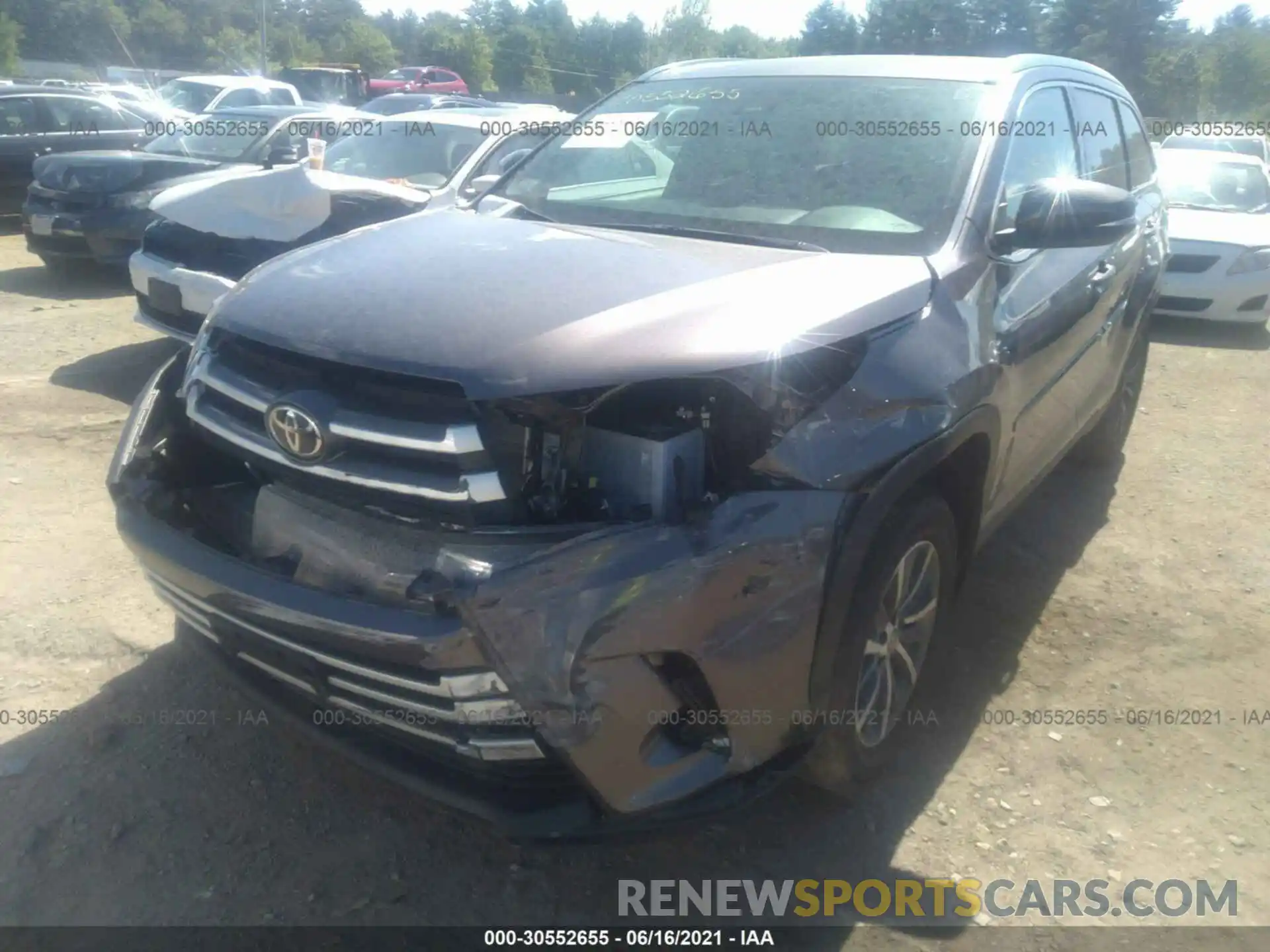 6 Photograph of a damaged car 5TDJZRFH2KS625804 TOYOTA HIGHLANDER 2019