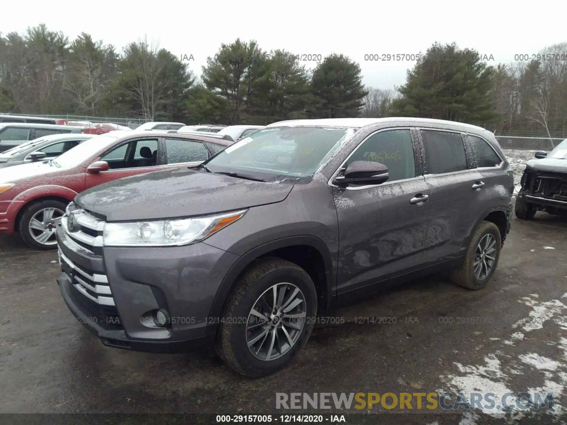 2 Photograph of a damaged car 5TDJZRFH2KS627214 TOYOTA HIGHLANDER 2019