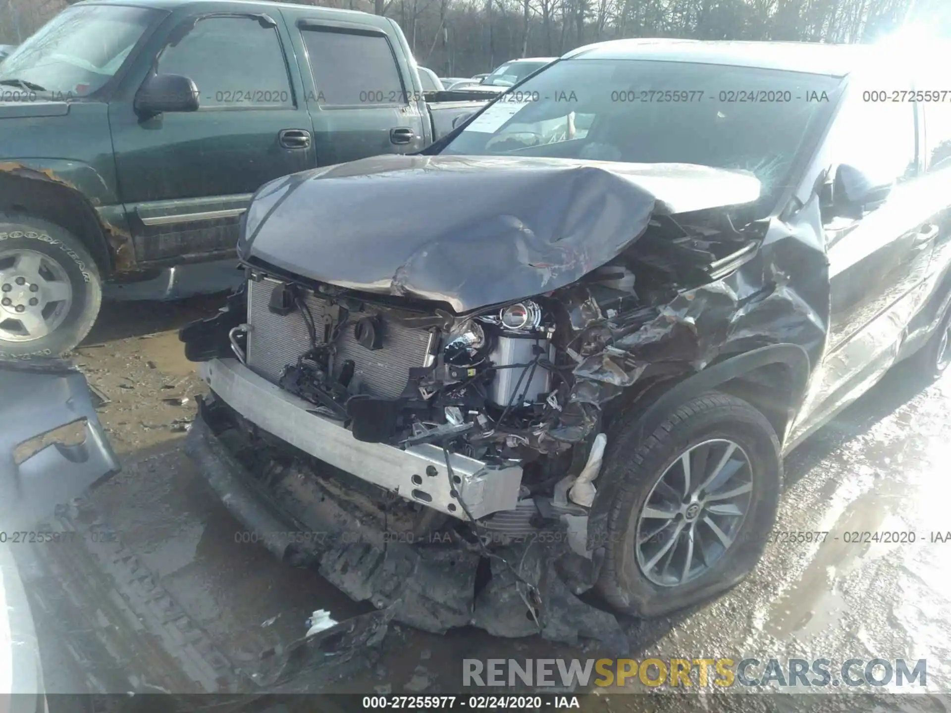 6 Photograph of a damaged car 5TDJZRFH2KS628072 TOYOTA HIGHLANDER 2019