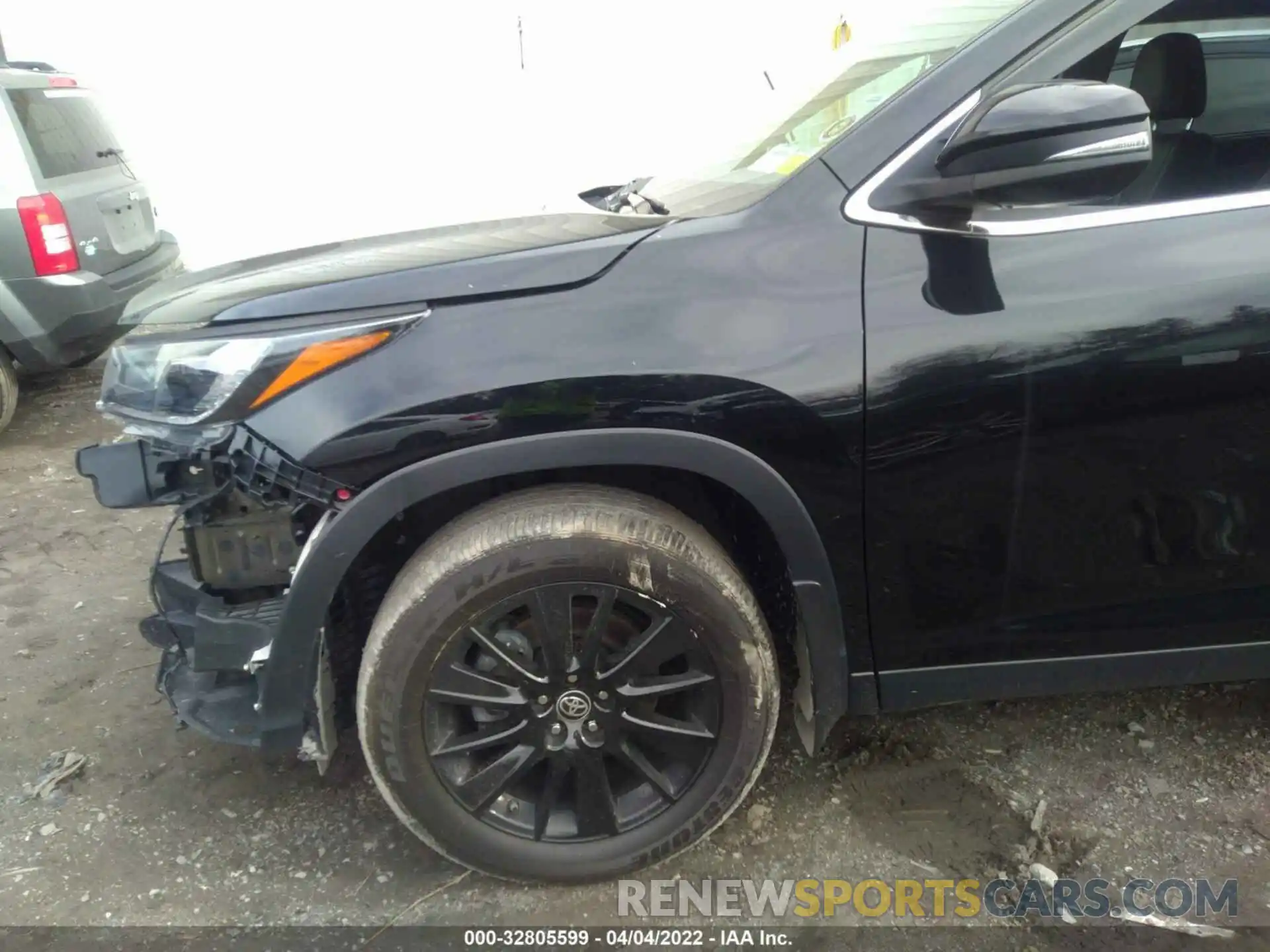 6 Photograph of a damaged car 5TDJZRFH2KS629254 TOYOTA HIGHLANDER 2019