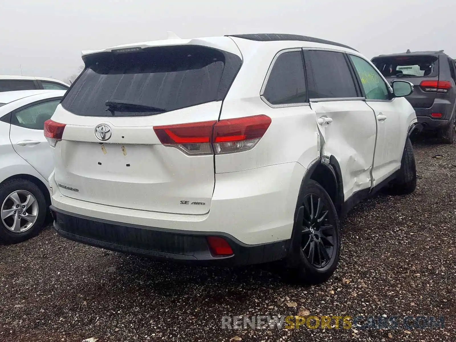 4 Фотография поврежденного автомобиля 5TDJZRFH2KS702753 TOYOTA HIGHLANDER 2019