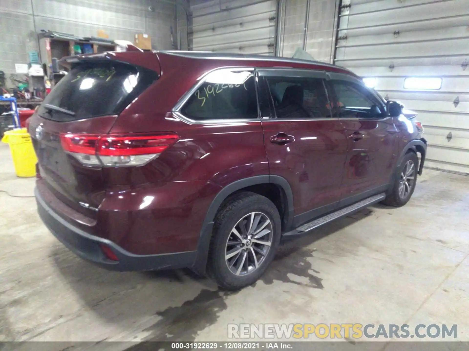 4 Фотография поврежденного автомобиля 5TDJZRFH2KS947925 TOYOTA HIGHLANDER 2019