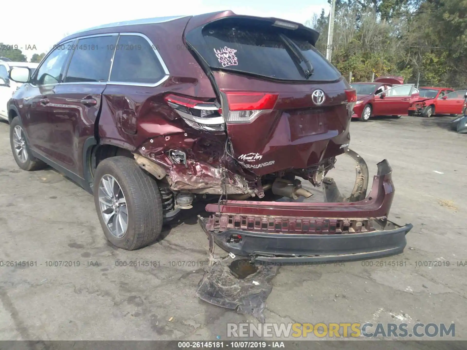 6 Фотография поврежденного автомобиля 5TDJZRFH2KS948251 TOYOTA HIGHLANDER 2019
