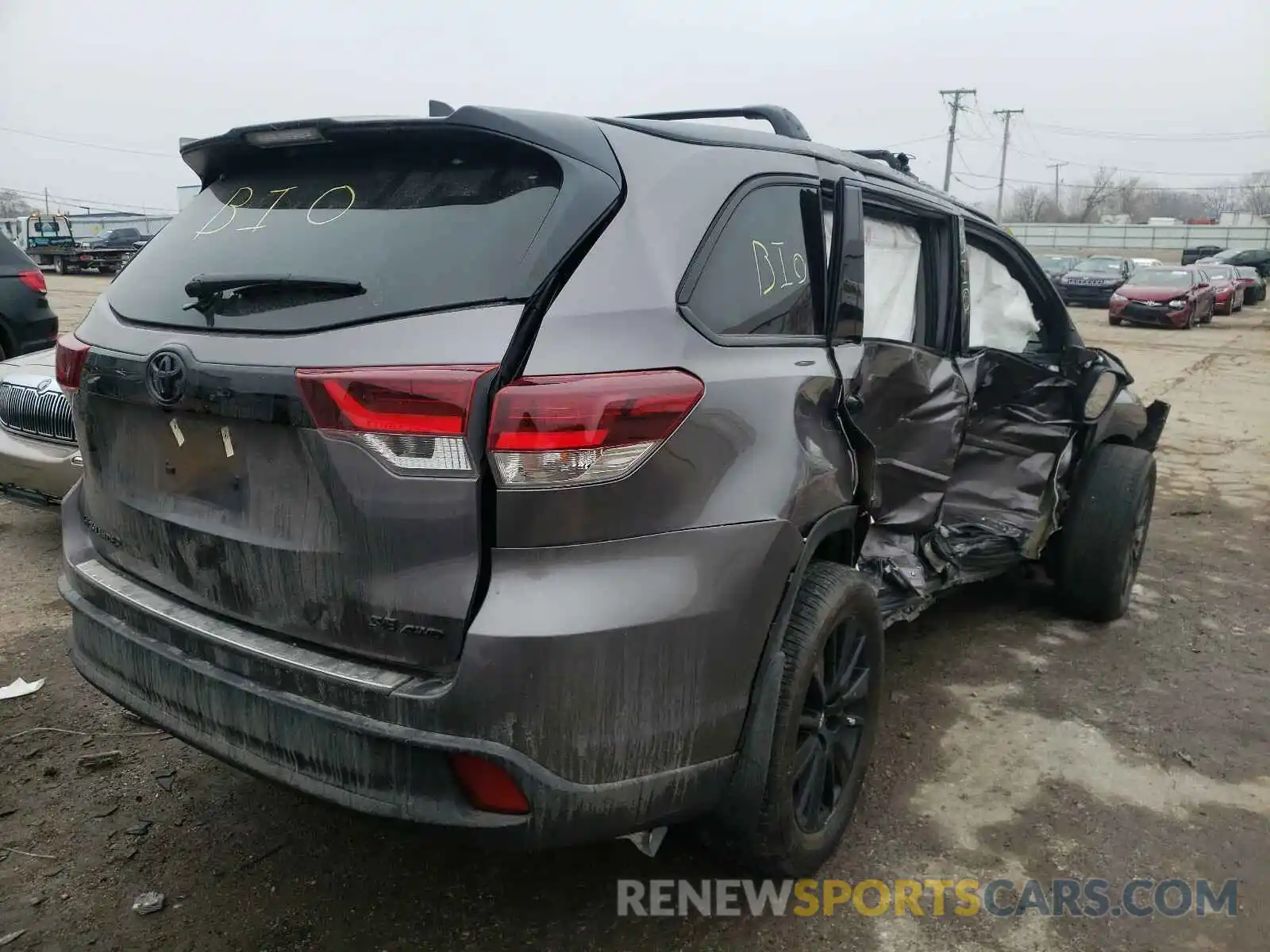 4 Фотография поврежденного автомобиля 5TDJZRFH2KS960075 TOYOTA HIGHLANDER 2019