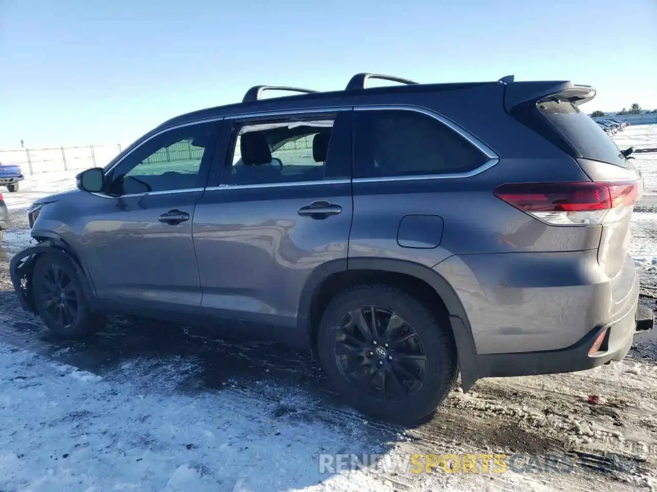 2 Photograph of a damaged car 5TDJZRFH3KS575334 TOYOTA HIGHLANDER 2019