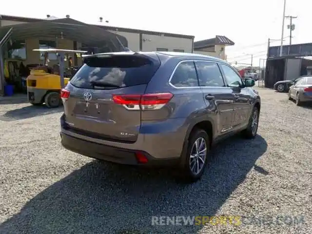 3 Photograph of a damaged car 5TDJZRFH3KS576144 TOYOTA HIGHLANDER 2019