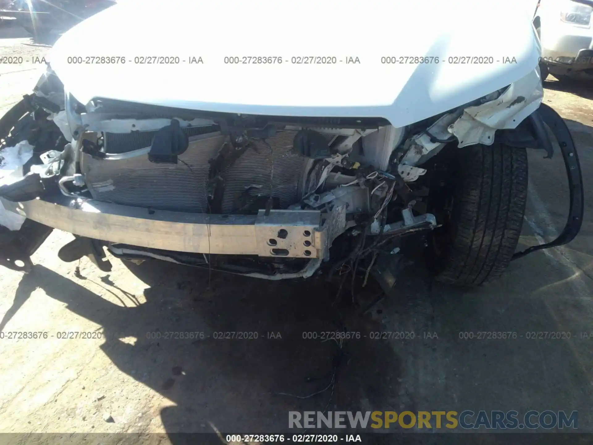 6 Photograph of a damaged car 5TDJZRFH3KS586401 TOYOTA HIGHLANDER 2019