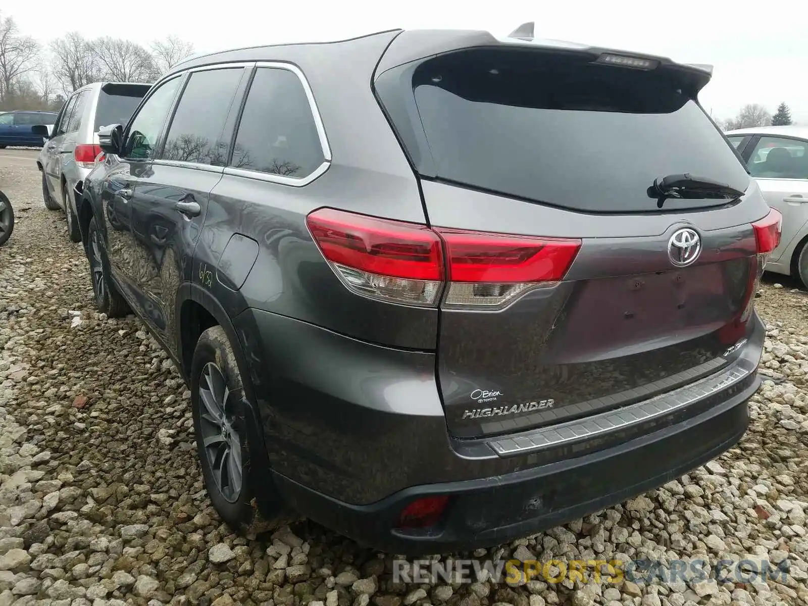 3 Фотография поврежденного автомобиля 5TDJZRFH3KS592148 TOYOTA HIGHLANDER 2019