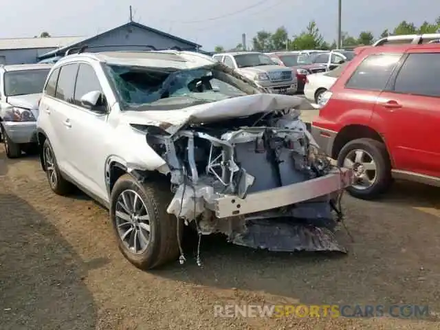 1 Photograph of a damaged car 5TDJZRFH3KS606131 TOYOTA HIGHLANDER 2019