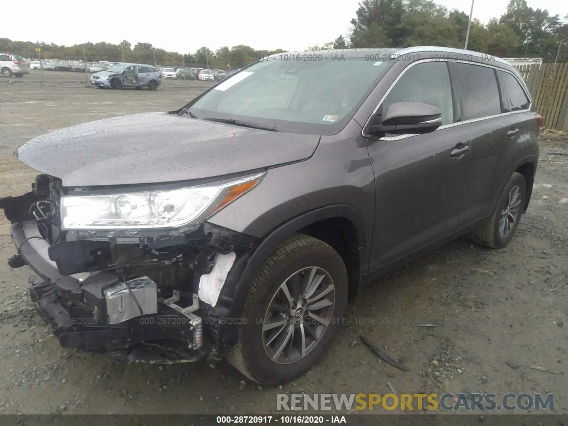 2 Photograph of a damaged car 5TDJZRFH3KS622846 TOYOTA HIGHLANDER 2019