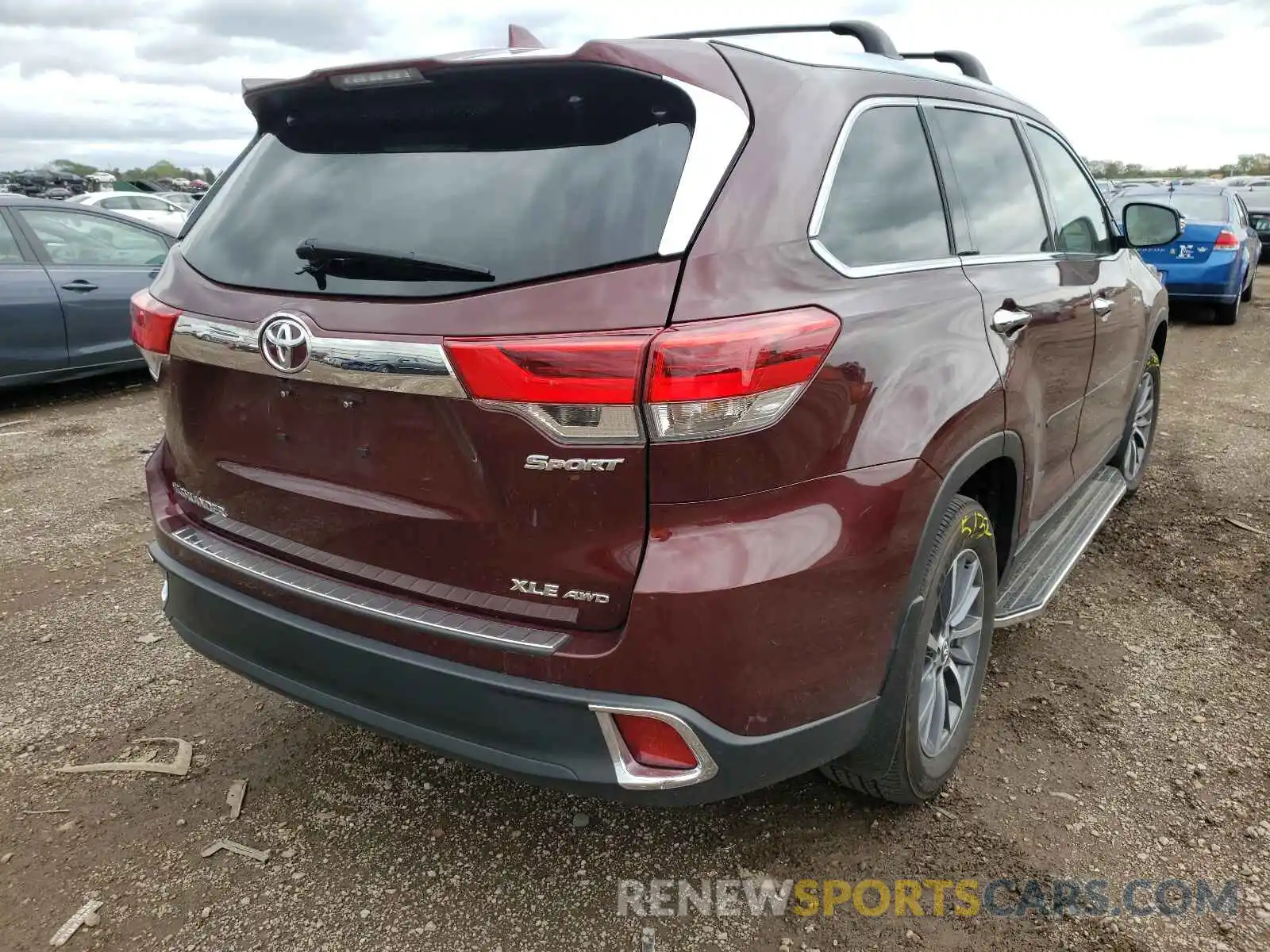 4 Фотография поврежденного автомобиля 5TDJZRFH3KS718752 TOYOTA HIGHLANDER 2019