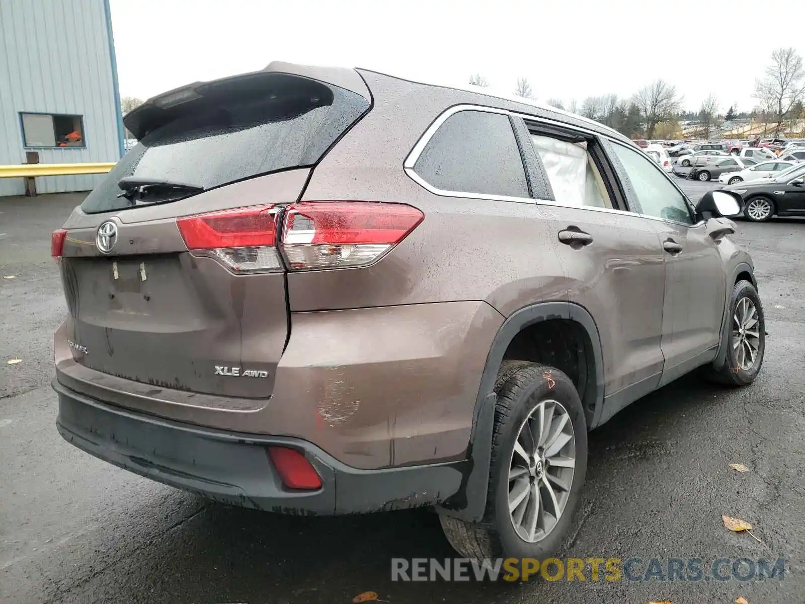 4 Фотография поврежденного автомобиля 5TDJZRFH3KS732263 TOYOTA HIGHLANDER 2019