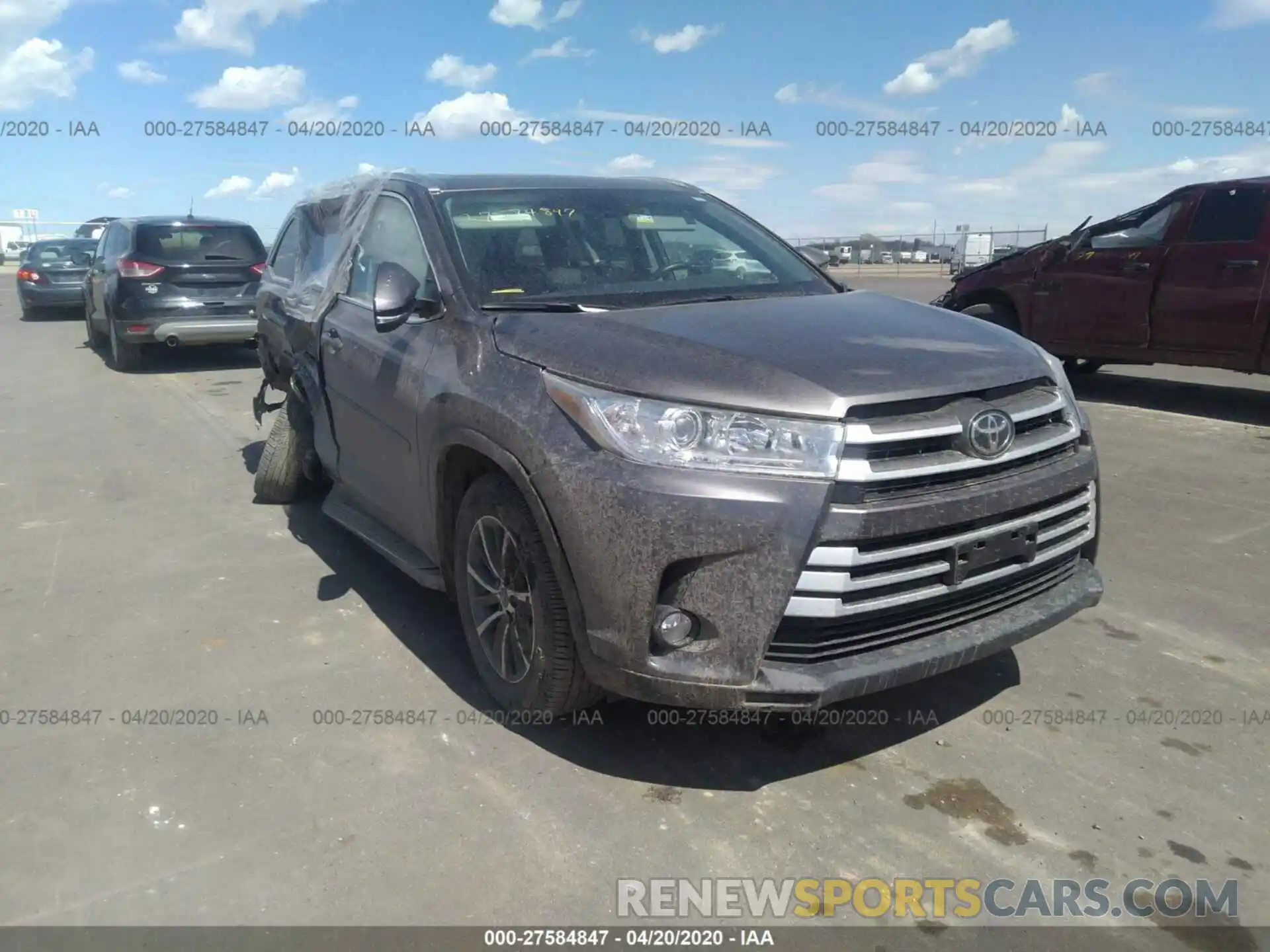 1 Фотография поврежденного автомобиля 5TDJZRFH3KS928865 TOYOTA HIGHLANDER 2019