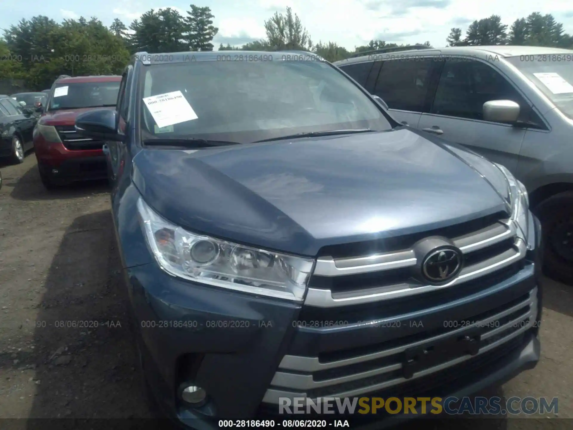 6 Photograph of a damaged car 5TDJZRFH3KS937260 TOYOTA HIGHLANDER 2019