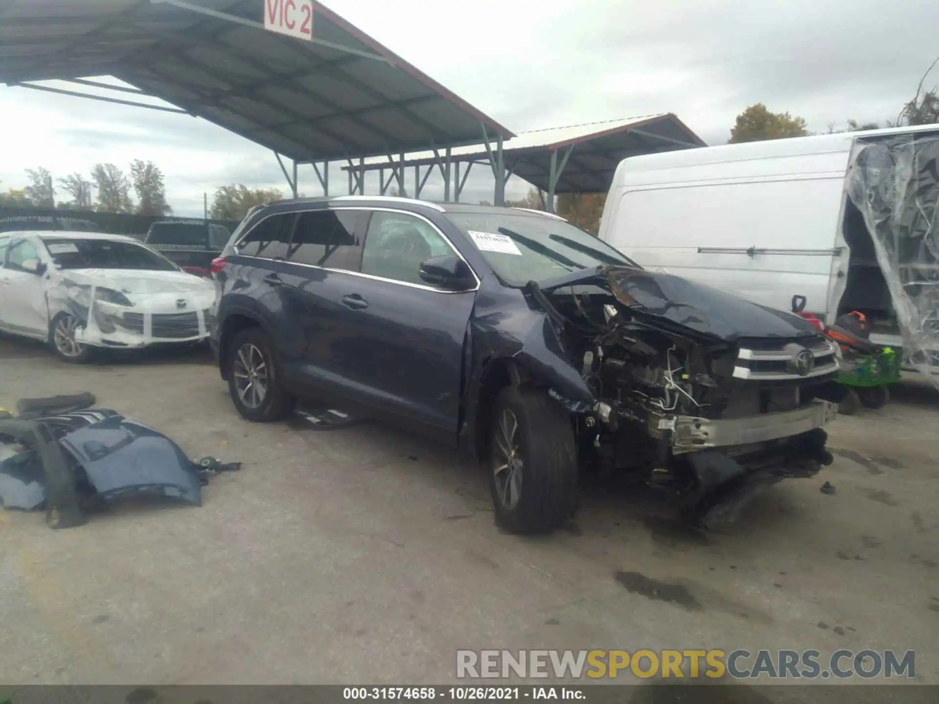 1 Photograph of a damaged car 5TDJZRFH3KS982294 TOYOTA HIGHLANDER 2019