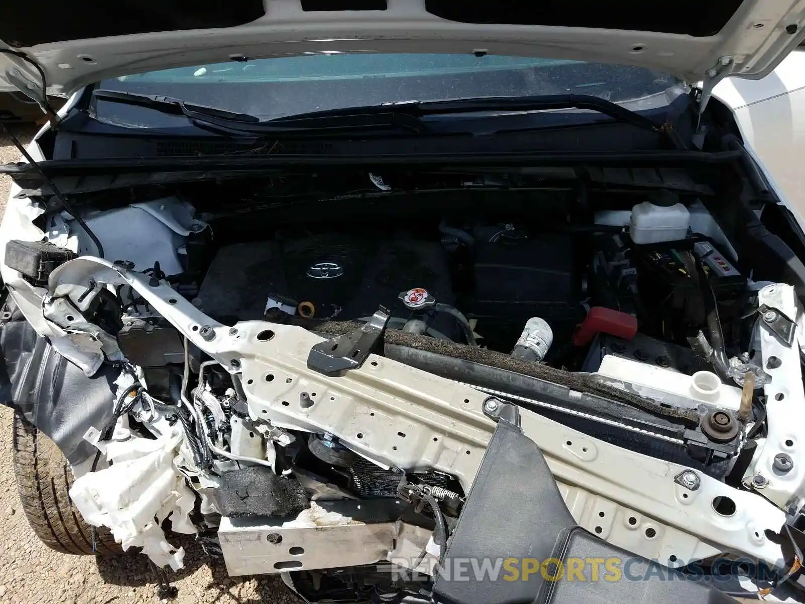 7 Photograph of a damaged car 5TDJZRFH4KS568263 TOYOTA HIGHLANDER 2019