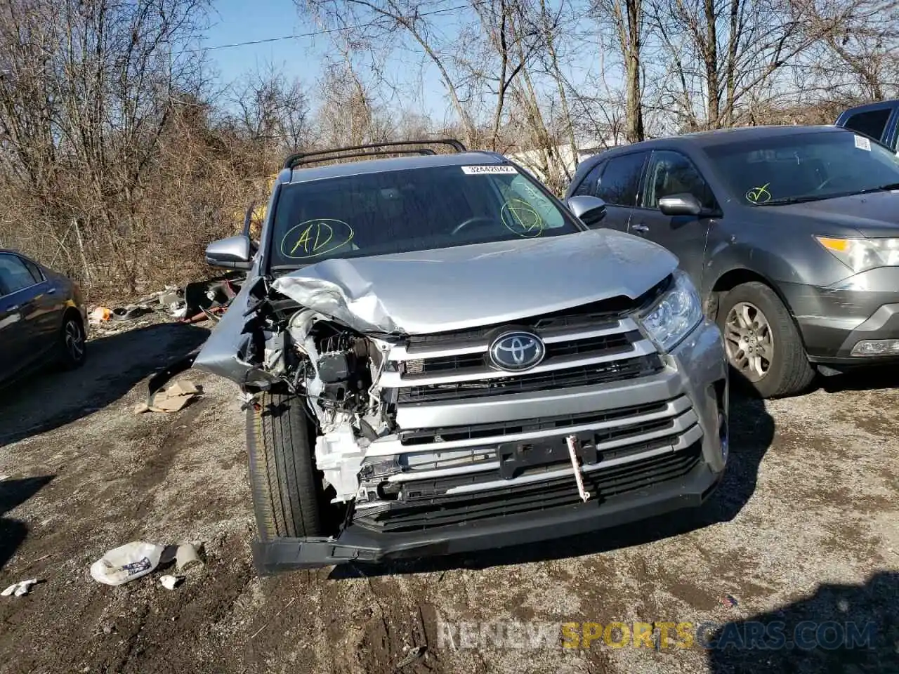 9 Фотография поврежденного автомобиля 5TDJZRFH4KS576072 TOYOTA HIGHLANDER 2019