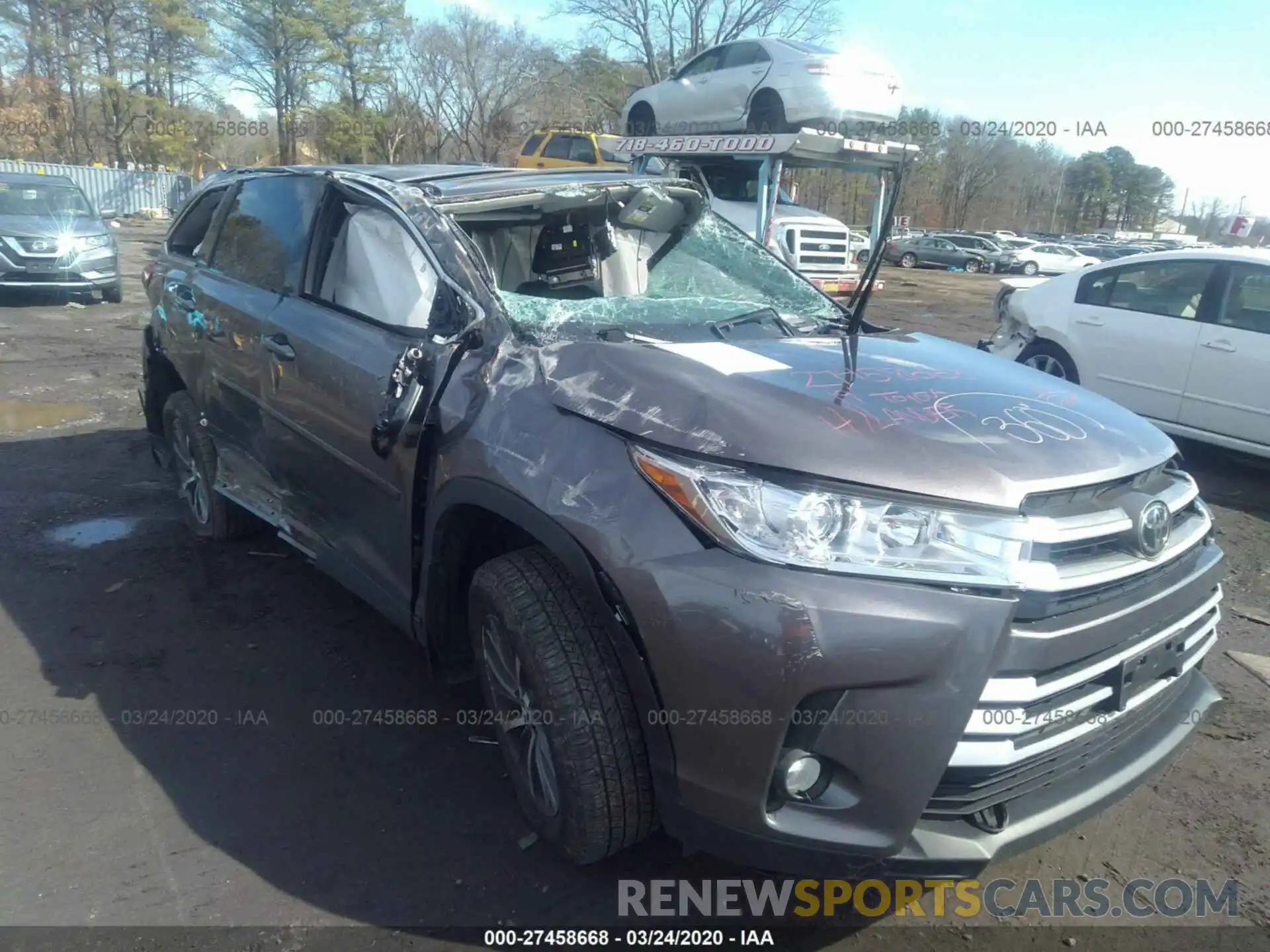 6 Photograph of a damaged car 5TDJZRFH4KS576976 TOYOTA HIGHLANDER 2019