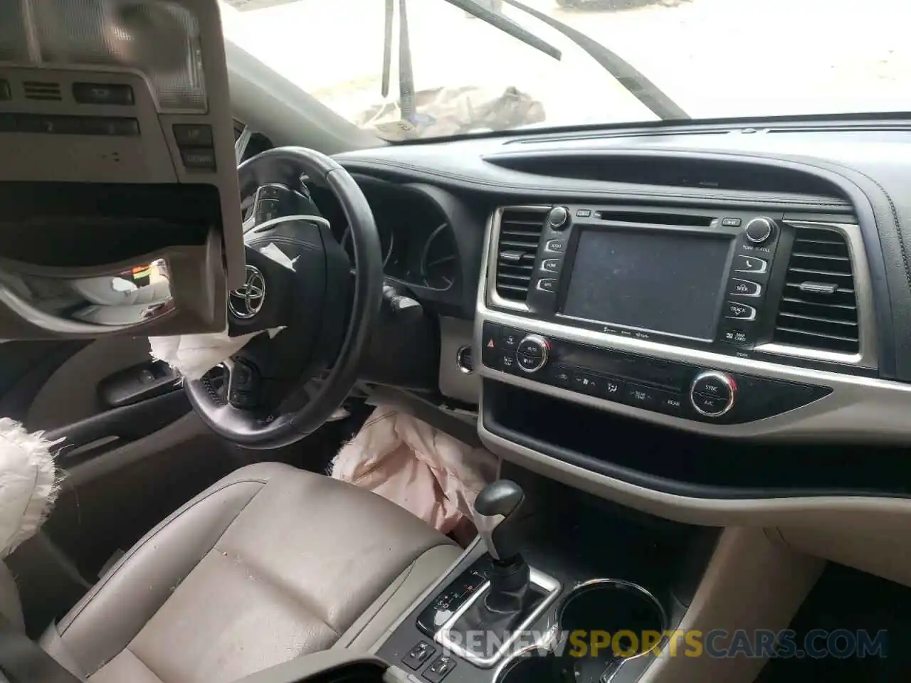 9 Фотография поврежденного автомобиля 5TDJZRFH4KS577299 TOYOTA HIGHLANDER 2019