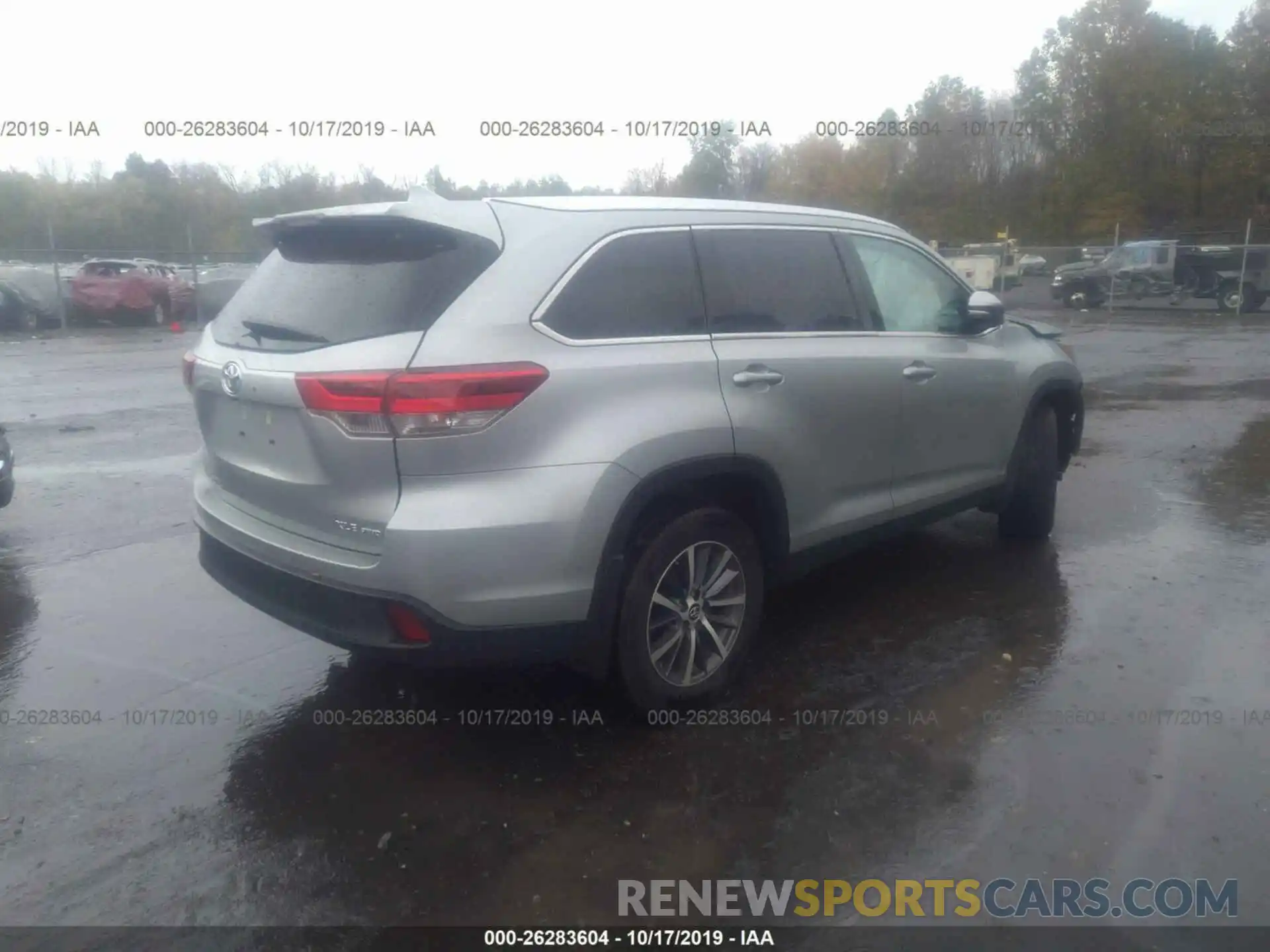 4 Photograph of a damaged car 5TDJZRFH4KS578176 TOYOTA HIGHLANDER 2019