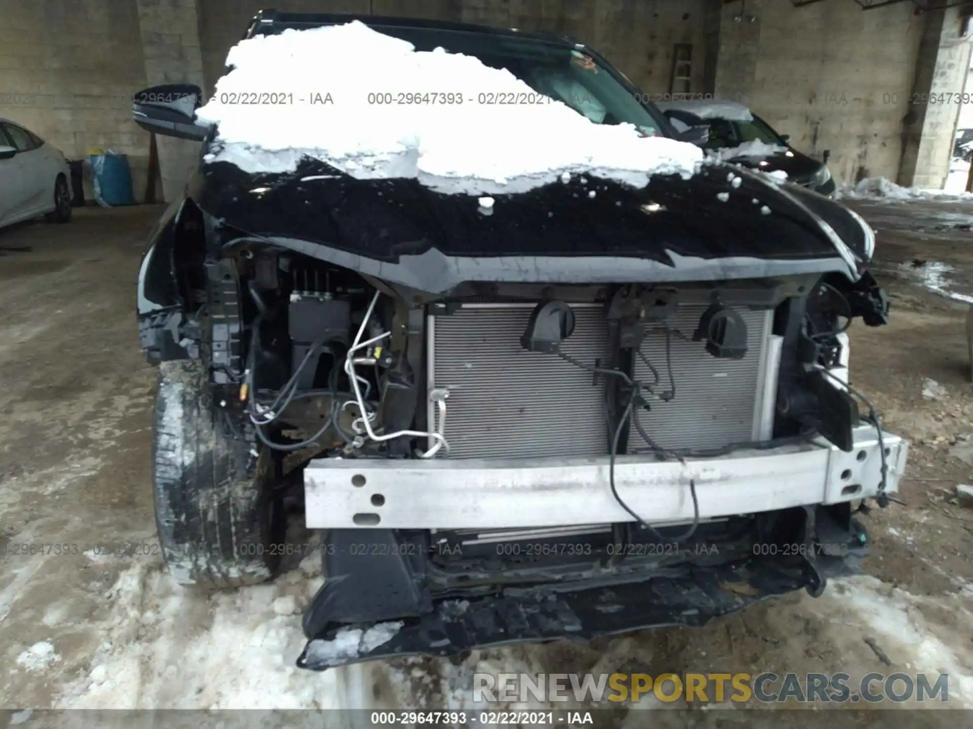 6 Photograph of a damaged car 5TDJZRFH4KS590795 TOYOTA HIGHLANDER 2019