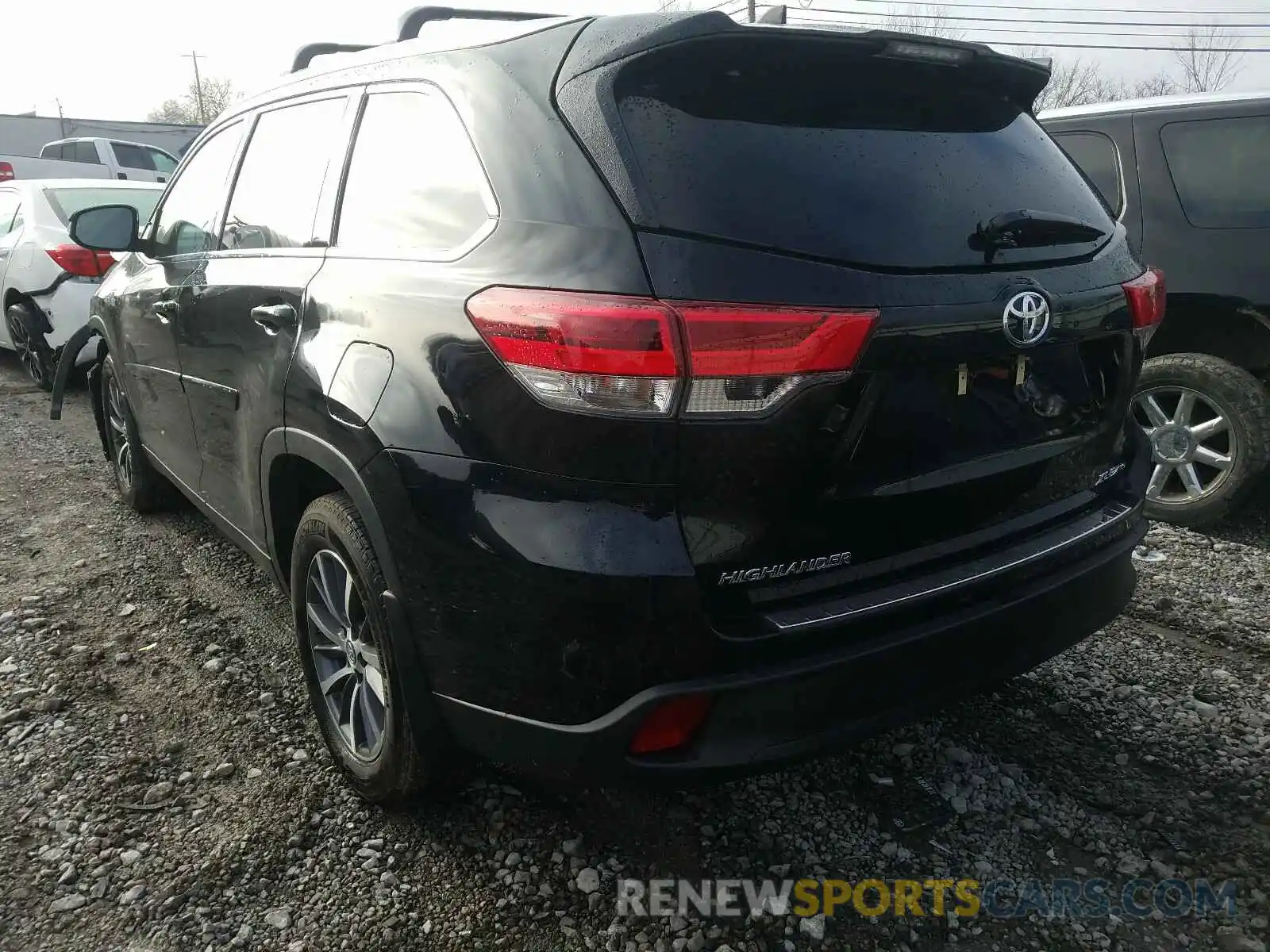 3 Фотография поврежденного автомобиля 5TDJZRFH4KS596936 TOYOTA HIGHLANDER 2019