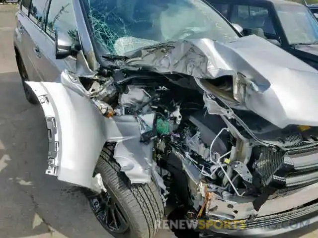 9 Photograph of a damaged car 5TDJZRFH4KS601004 TOYOTA HIGHLANDER 2019