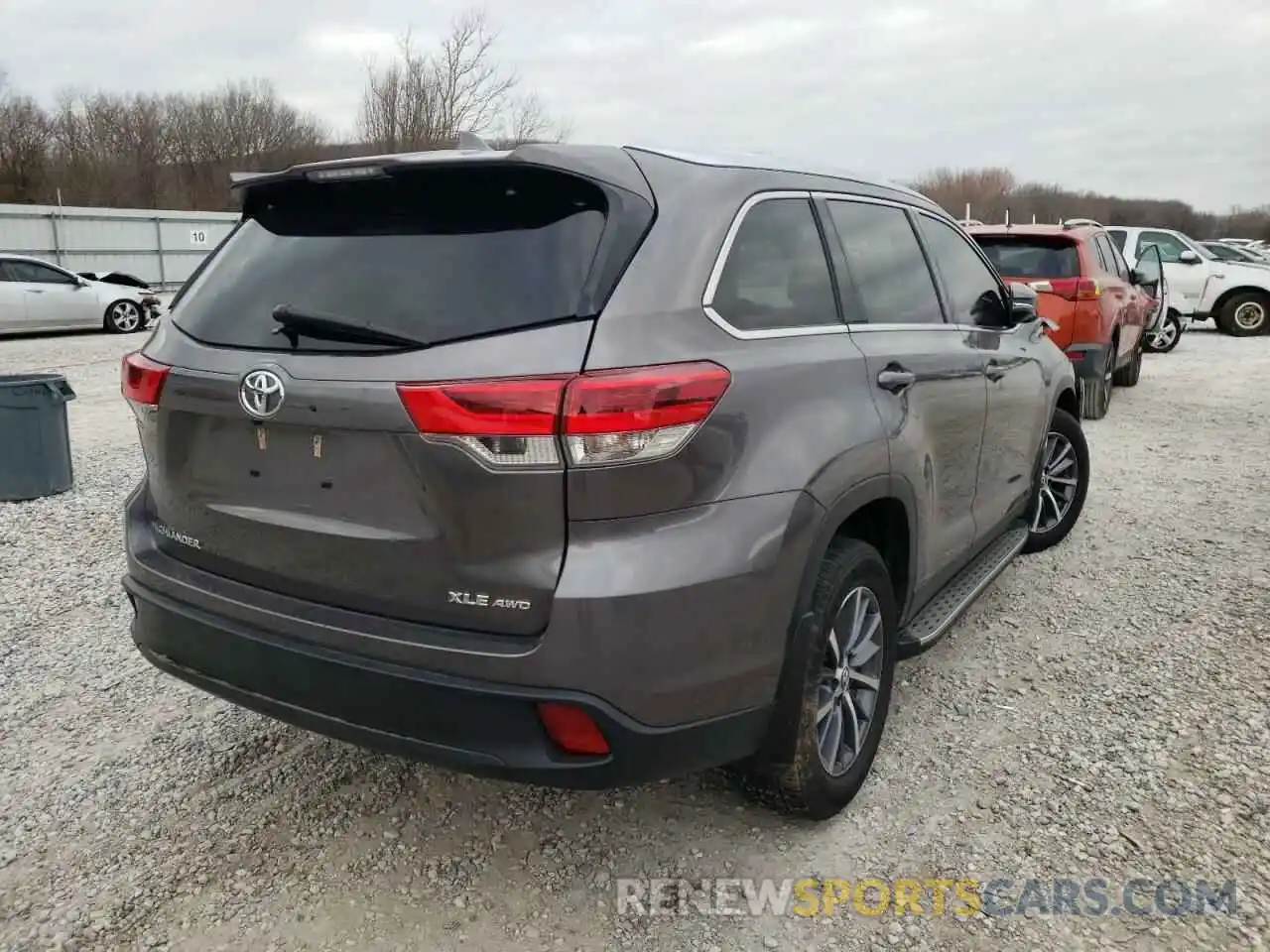 4 Фотография поврежденного автомобиля 5TDJZRFH4KS603139 TOYOTA HIGHLANDER 2019