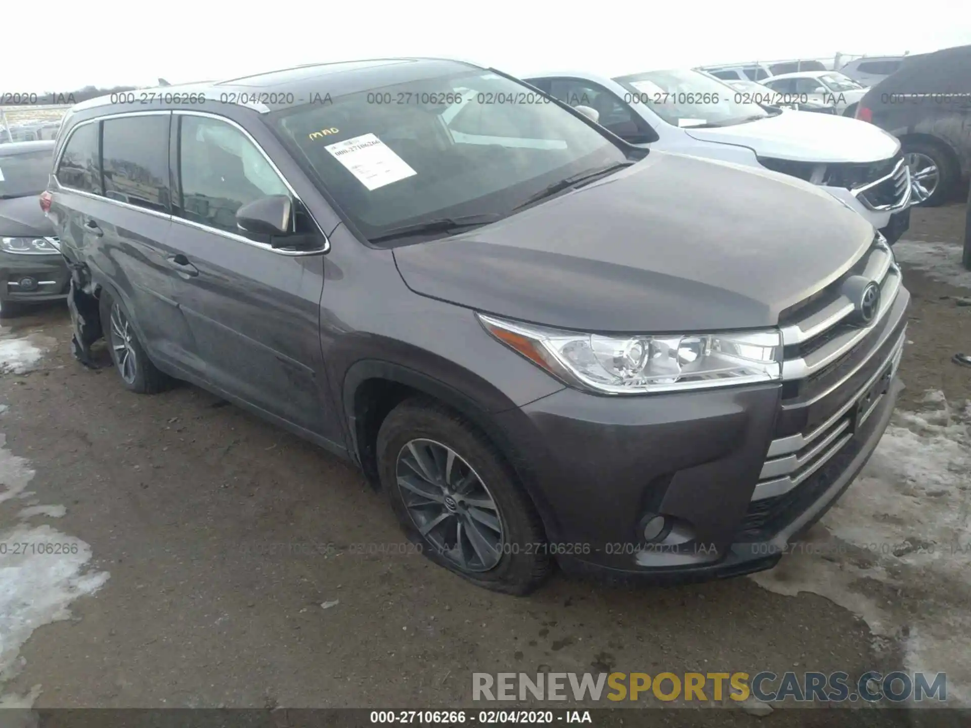 1 Photograph of a damaged car 5TDJZRFH4KS606557 TOYOTA HIGHLANDER 2019