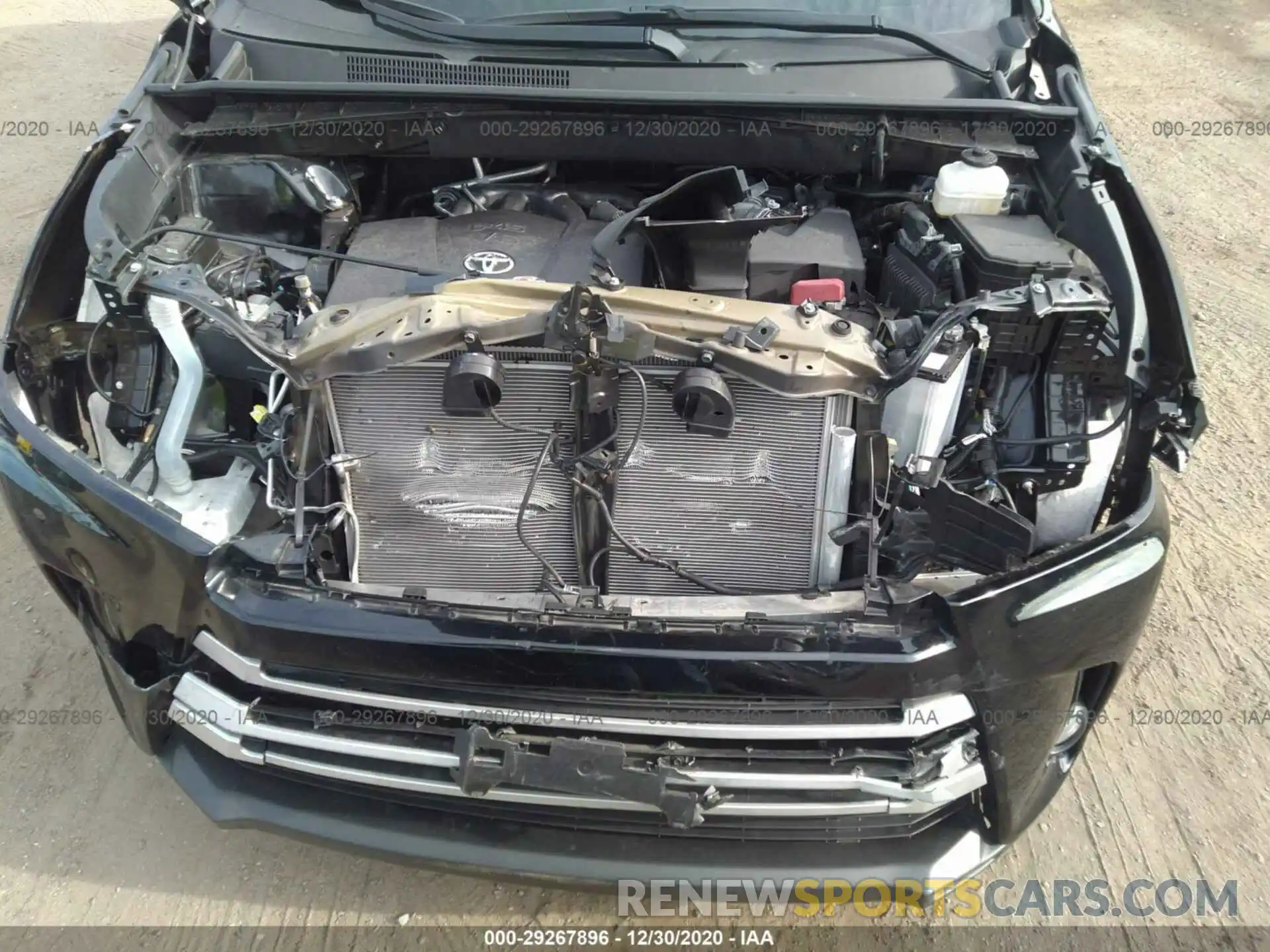 10 Photograph of a damaged car 5TDJZRFH4KS613086 TOYOTA HIGHLANDER 2019