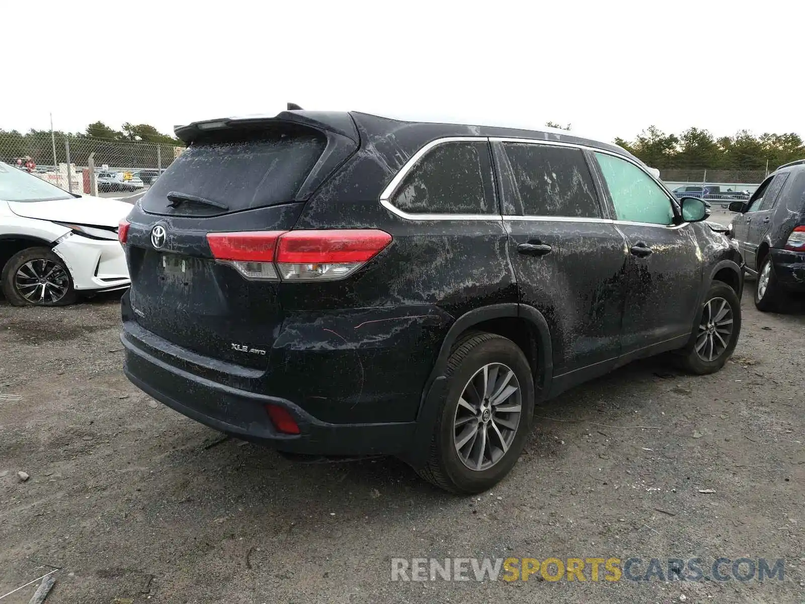 4 Фотография поврежденного автомобиля 5TDJZRFH4KS614156 TOYOTA HIGHLANDER 2019