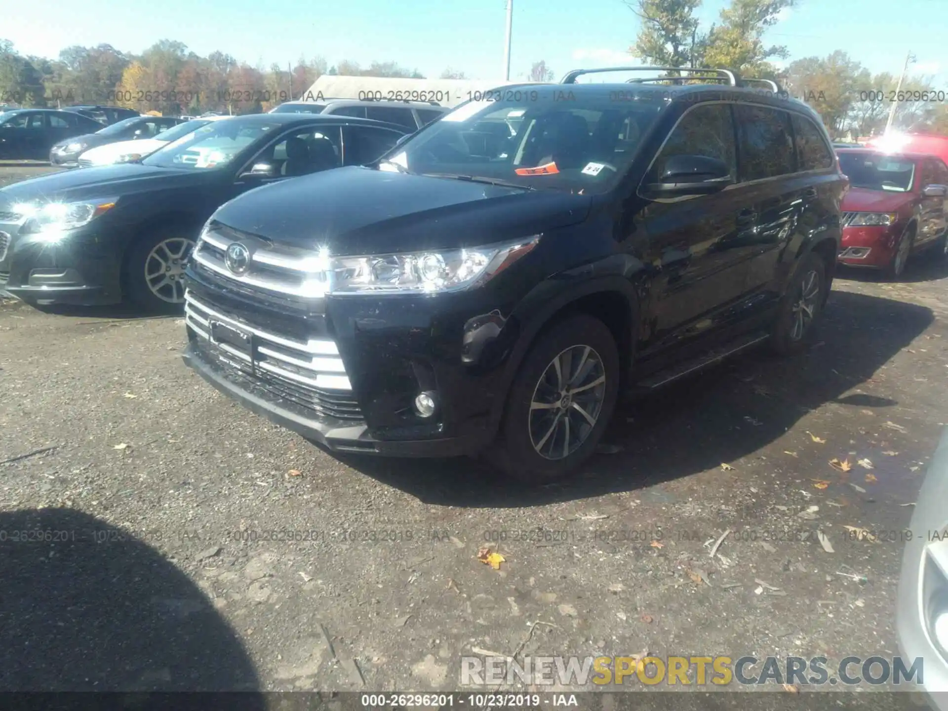 2 Photograph of a damaged car 5TDJZRFH4KS615730 TOYOTA HIGHLANDER 2019