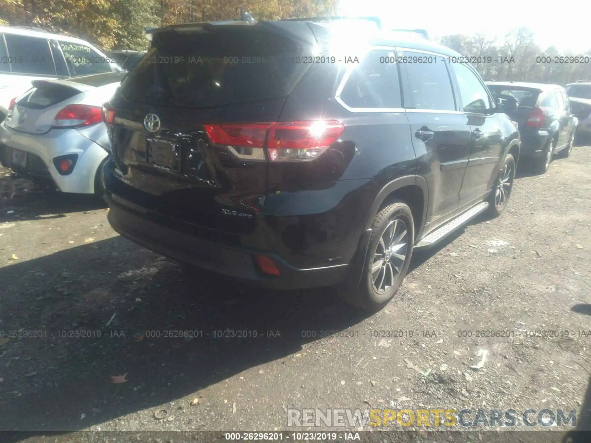 4 Фотография поврежденного автомобиля 5TDJZRFH4KS615730 TOYOTA HIGHLANDER 2019