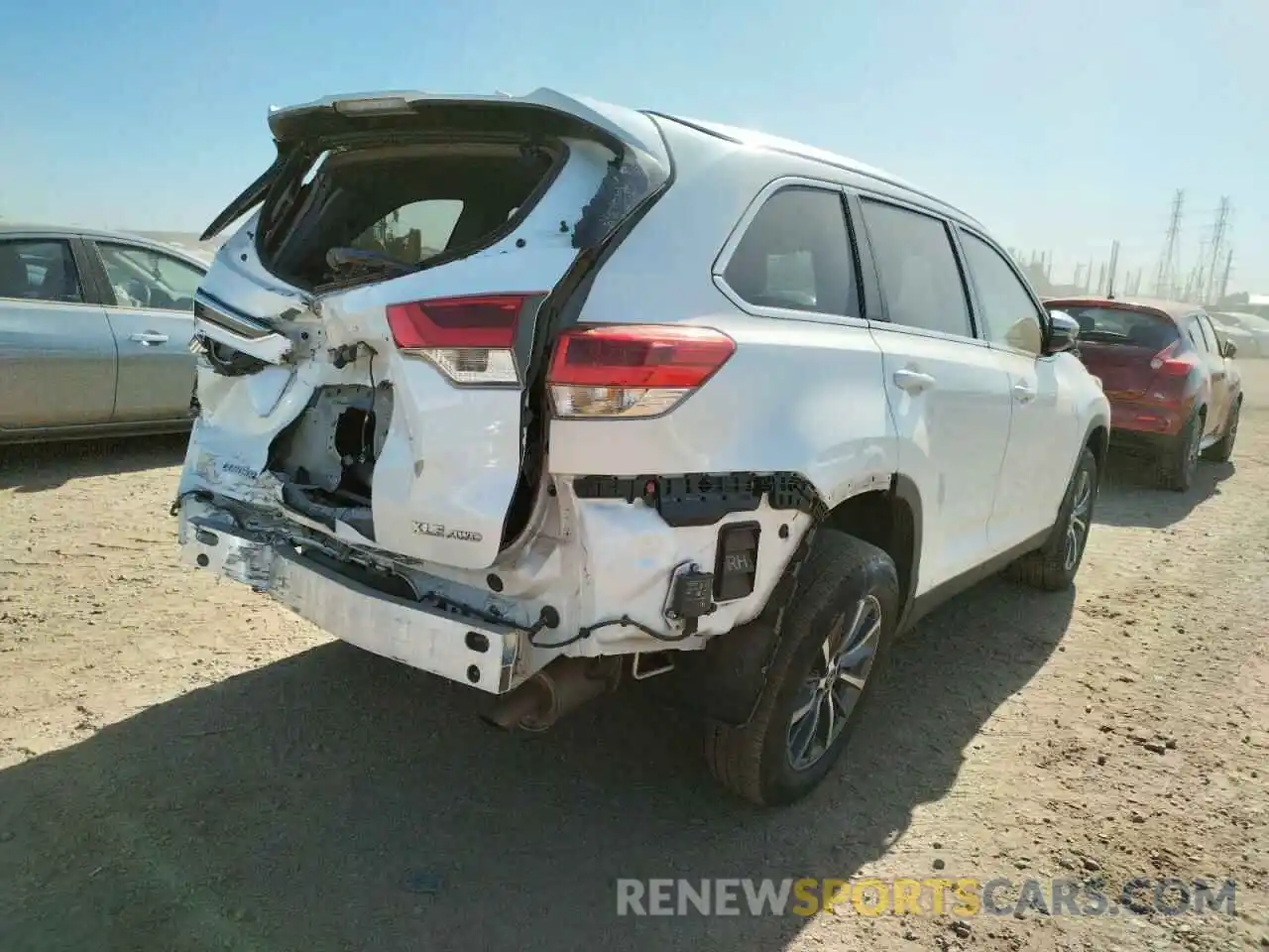 4 Фотография поврежденного автомобиля 5TDJZRFH4KS615890 TOYOTA HIGHLANDER 2019