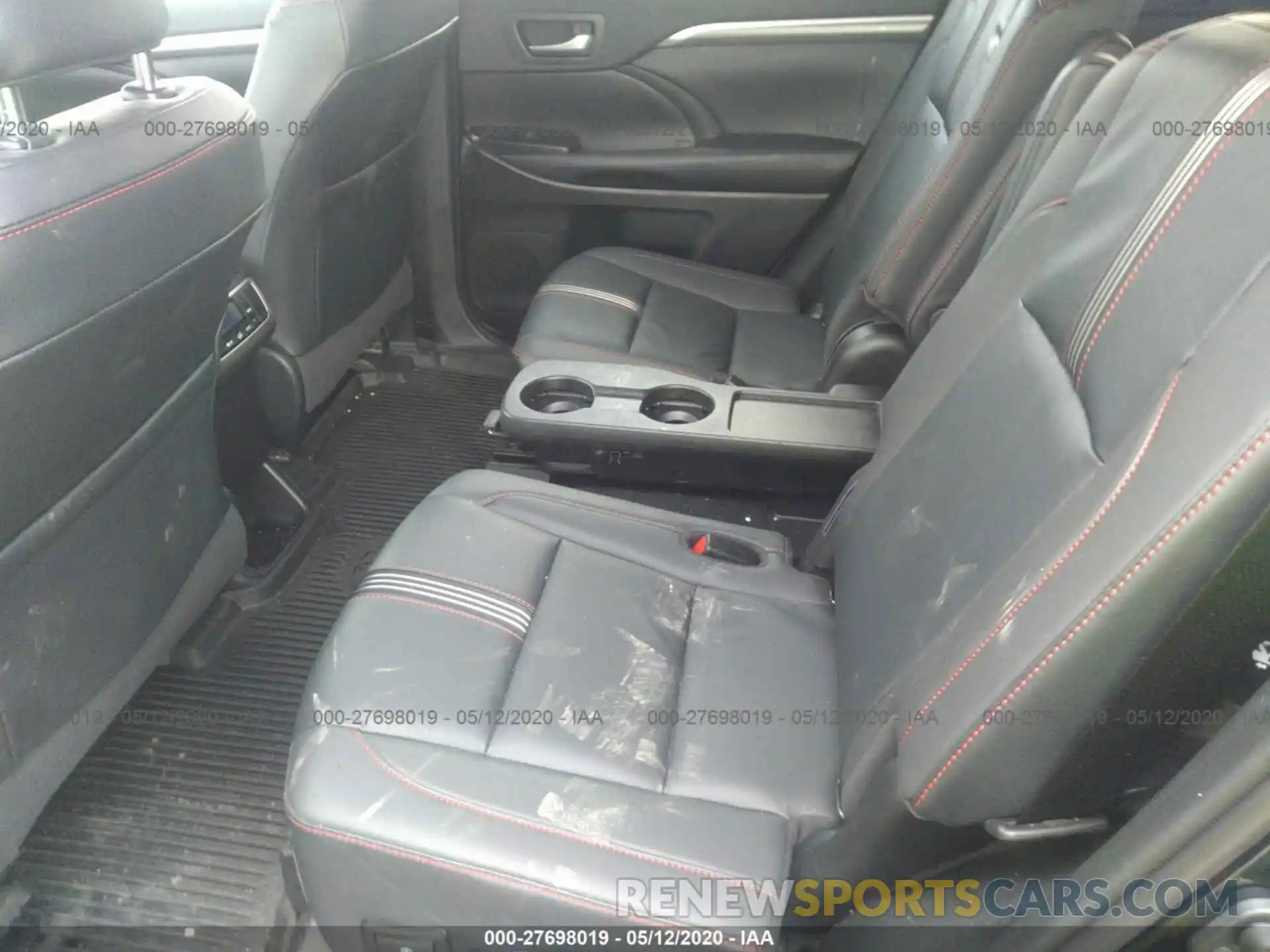 8 Фотография поврежденного автомобиля 5TDJZRFH4KS620278 TOYOTA HIGHLANDER 2019