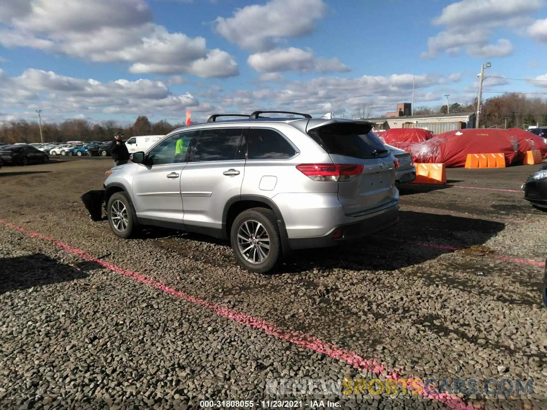 3 Фотография поврежденного автомобиля 5TDJZRFH4KS621818 TOYOTA HIGHLANDER 2019