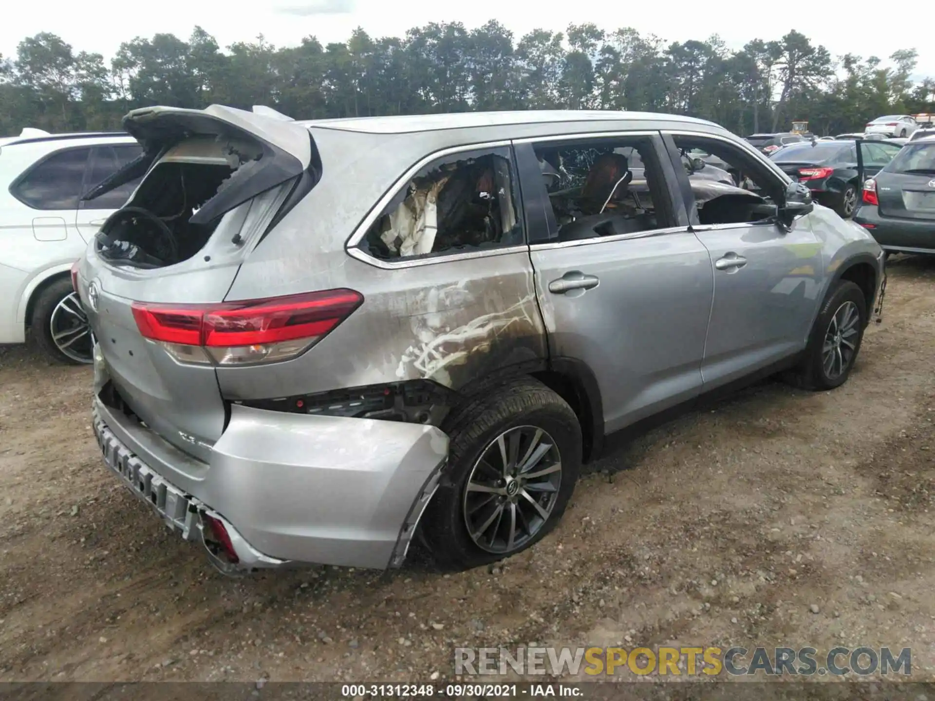 4 Фотография поврежденного автомобиля 5TDJZRFH4KS706545 TOYOTA HIGHLANDER 2019