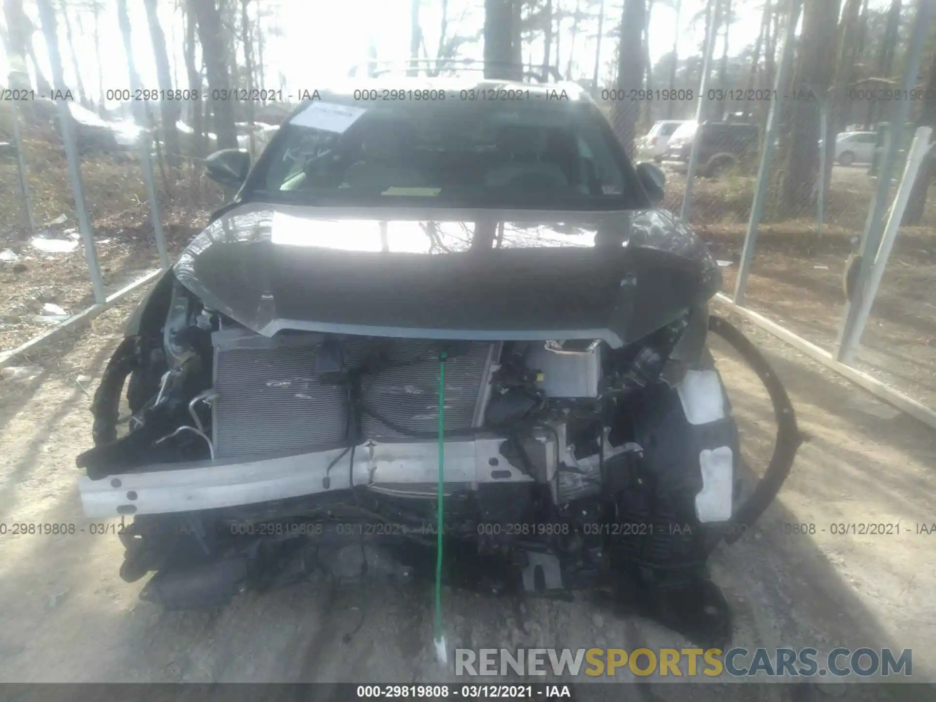 6 Photograph of a damaged car 5TDJZRFH4KS715634 TOYOTA HIGHLANDER 2019