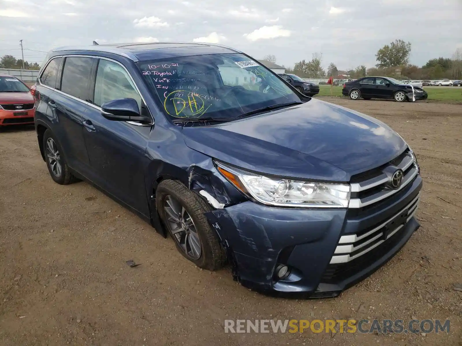 1 Photograph of a damaged car 5TDJZRFH4KS735494 TOYOTA HIGHLANDER 2019