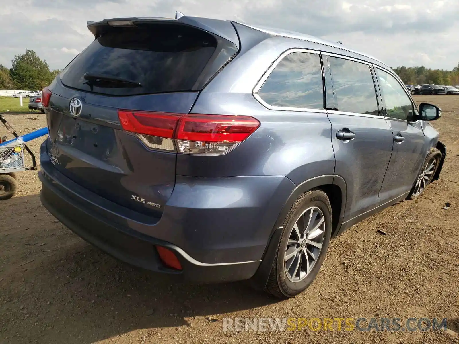 4 Фотография поврежденного автомобиля 5TDJZRFH4KS735494 TOYOTA HIGHLANDER 2019